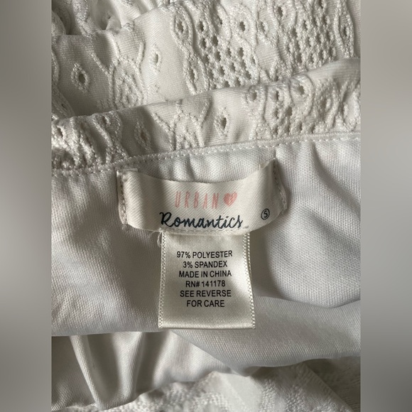 URBAN Romantics White Eyelet A-Line Skirt - Picture 5 of 7